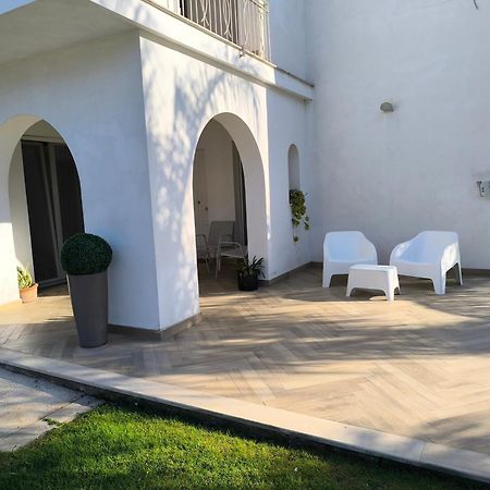 Villa Per Vacanze Isola Фануса Екстер'єр фото