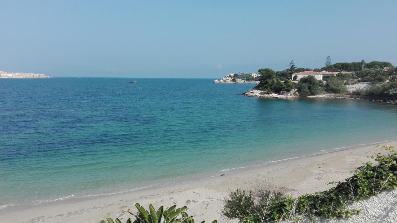 Villa Per Vacanze Isola Фануса Екстер'єр фото