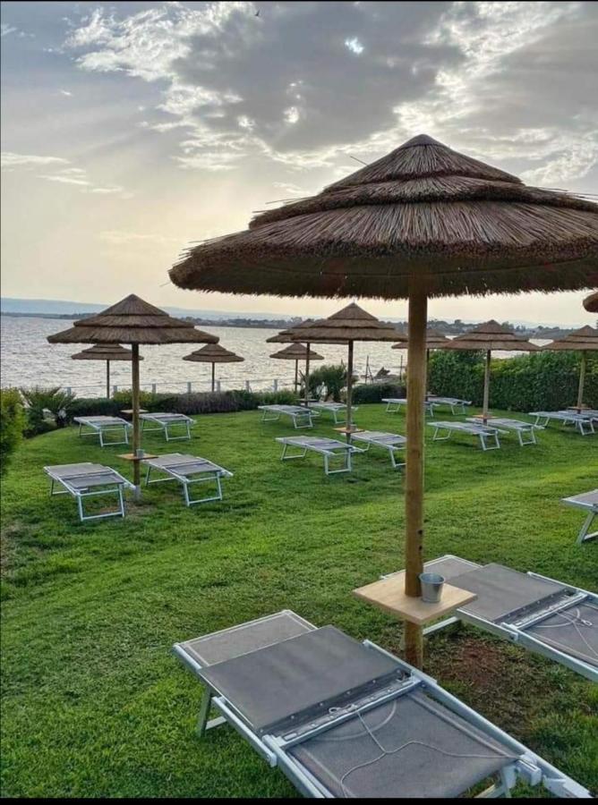 Villa Per Vacanze Isola Фануса Екстер'єр фото